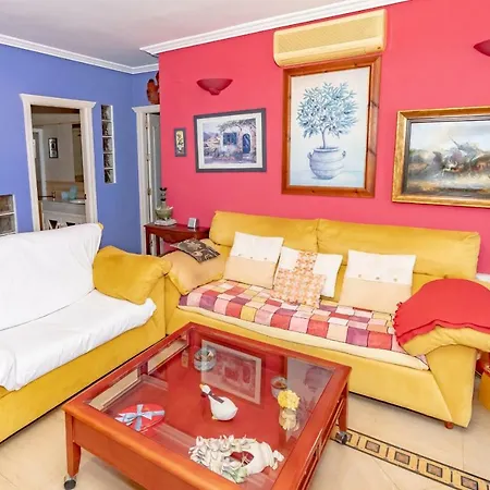 Cubo's Apartamento La Malaguena 公寓